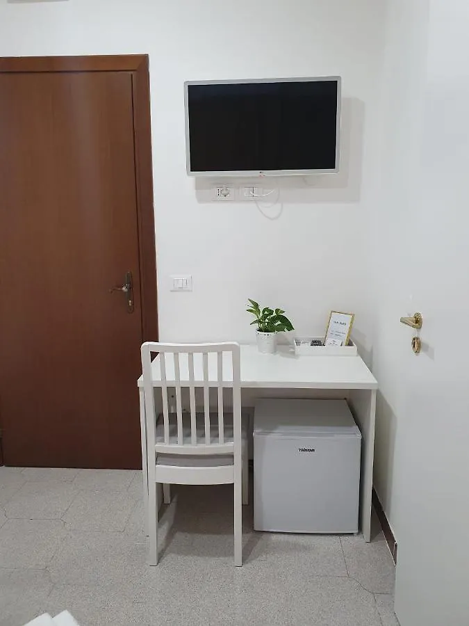 Guest house Affittacamere Dianir Rome Italy