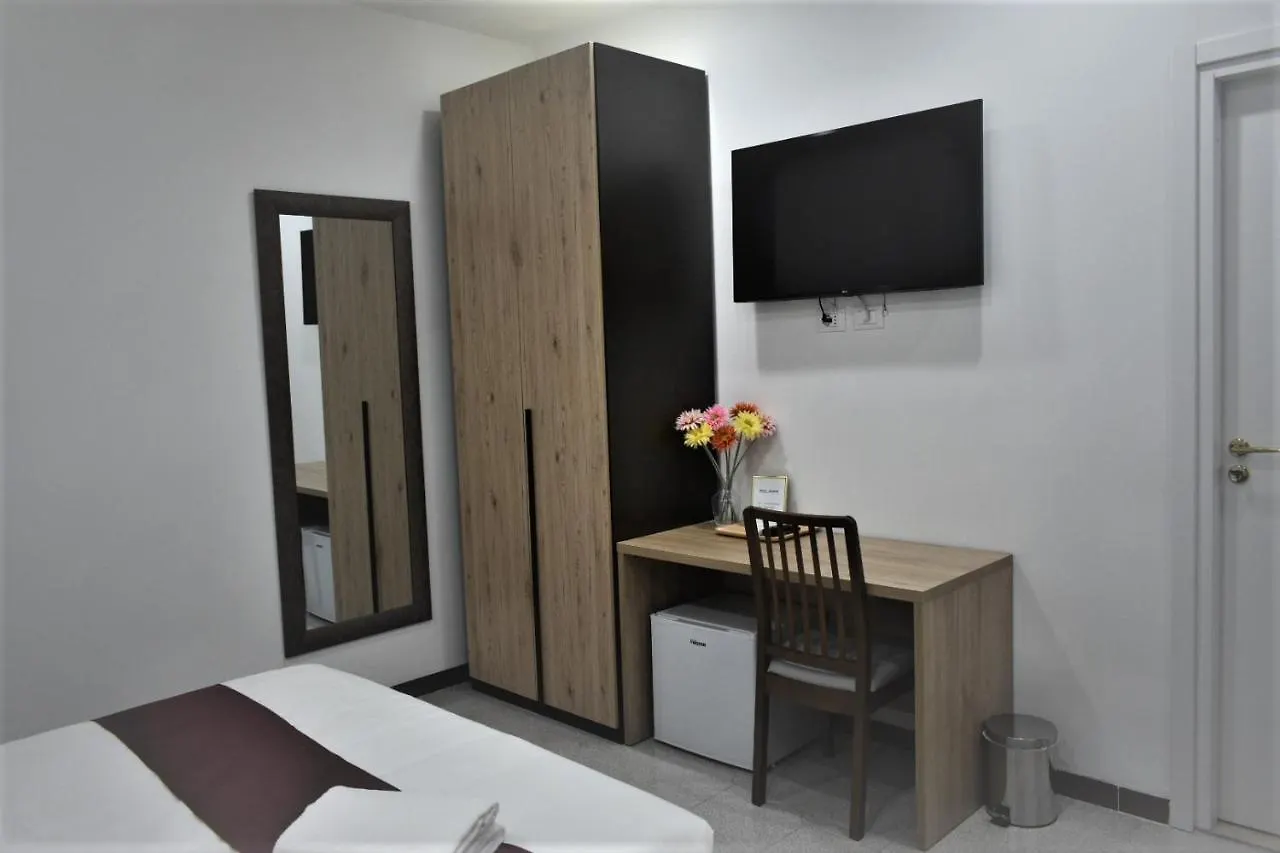Affittacamere Dianir Rome Guest house